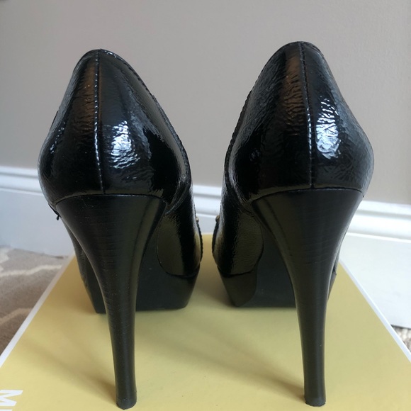 Michael Kors Fulton Black Patent Loafer Heels - Picture 5 of 7